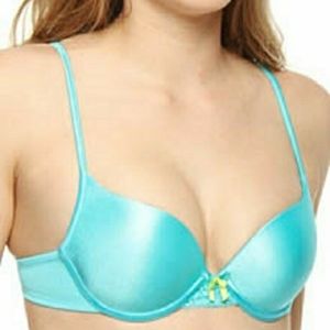 Wonderbra push-up bra (38C)